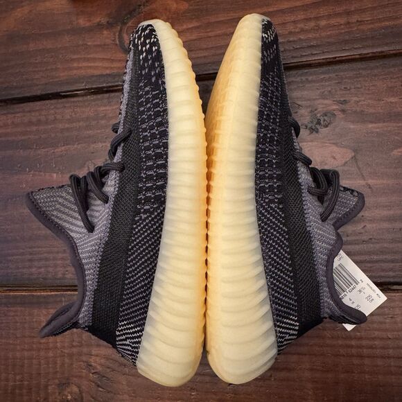 Adidas Yeezy Boost 350 V2 Carbon Shoes main image 12